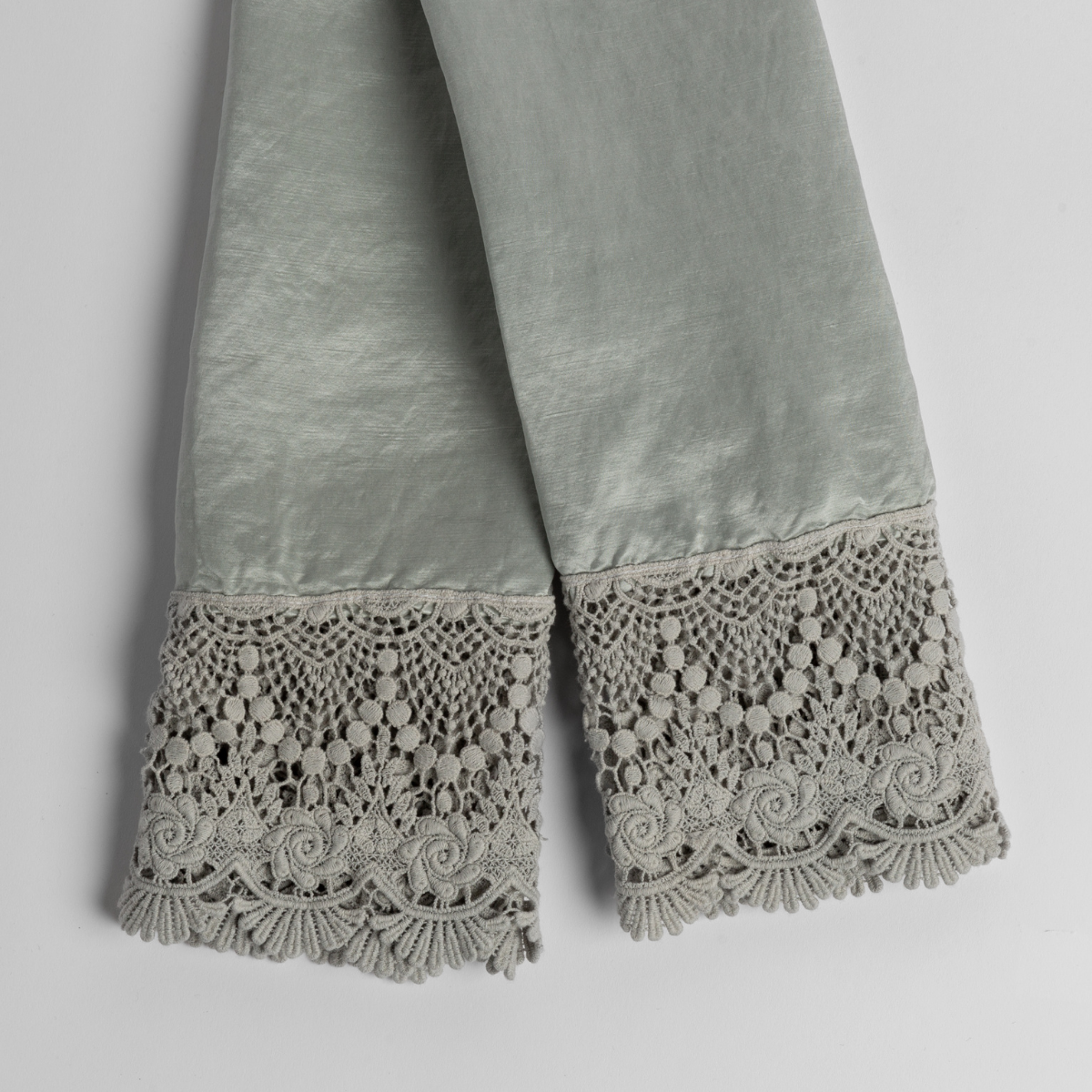 Paloma Pillowcase (Single)